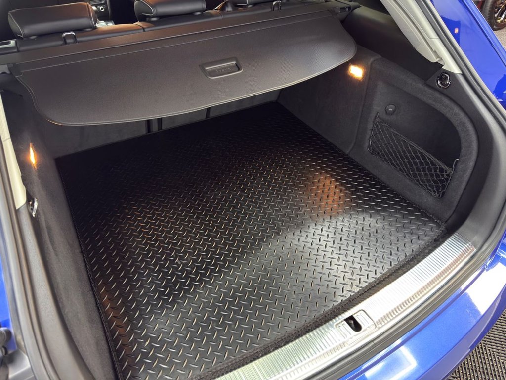 Used Audi RS4 2014 for sale - 76655137: Photo 24