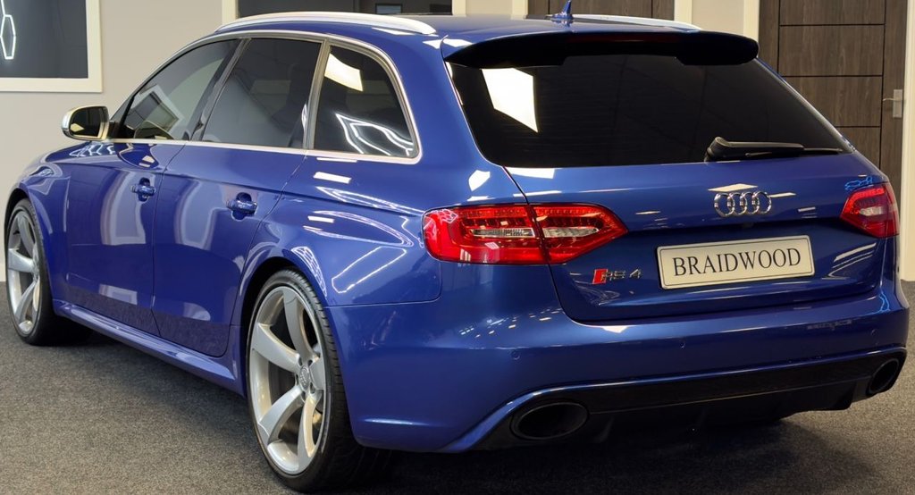 Used Audi RS4 2014 for sale - 76655137: Photo 4