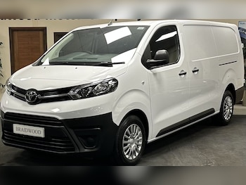 Used Toyota ProAce 2024 for sale - 76061572: Photo
