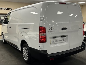 Used Toyota ProAce 2024 for sale - 76061572: Photo