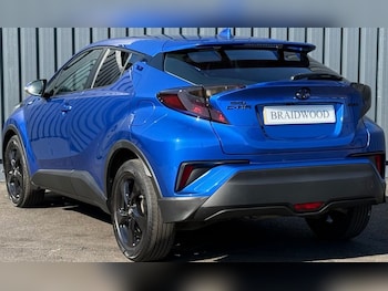Used Toyota C-HR 2018 for sale - 76061584: Photo