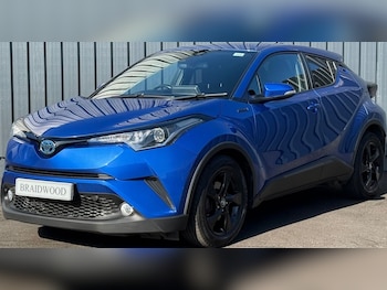 Used Toyota C-HR 2018 for sale - 76061584: Photo