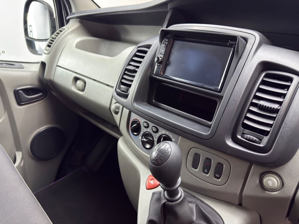 Used Vauxhall Vivaro 2014 for sale - 77850346: Photo 19