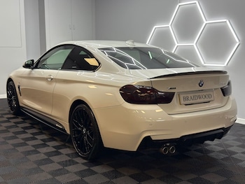 Used BMW 4 Series 2018 for sale - 76665697: Photo