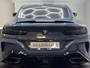 Used BMW 8 Series 2019 for sale - 77133590: Photo