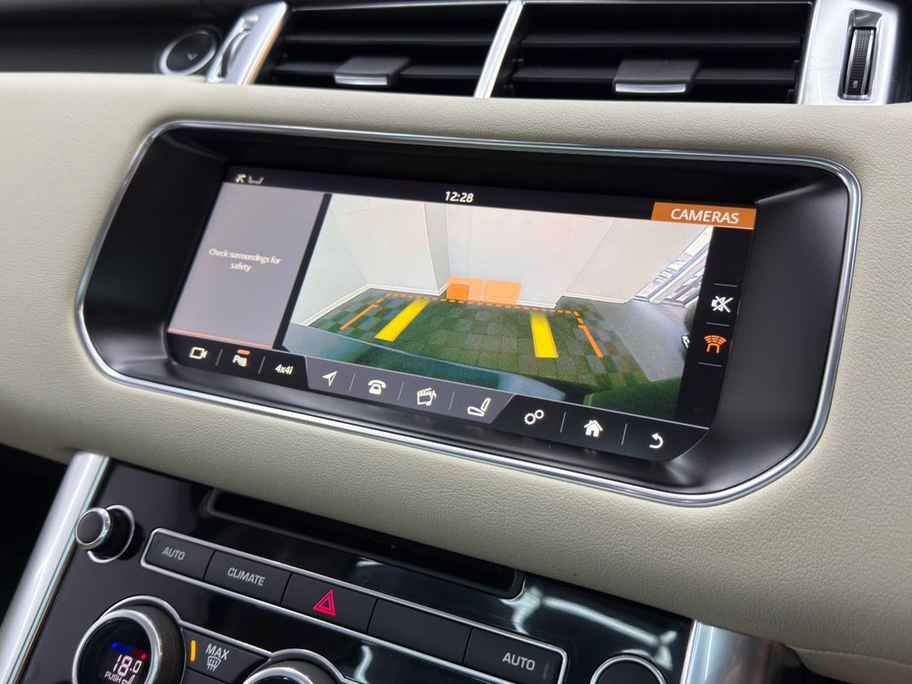 Used Land Rover Range Rover Sport 2016 for sale - 77422617: Photo 22