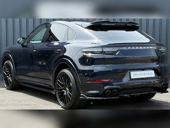 Used Porsche Cayenne 2020 for sale - 76061571: Photo