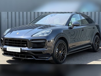 Used Porsche Cayenne 2020 for sale - 76061571: Photo