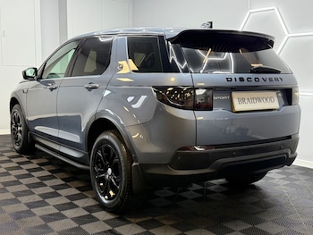 Used Land Rover Discovery Sport 2021 for sale - 76445752: Photo