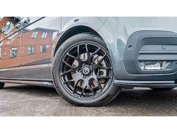 Used Volkswagen Transporter 2023 for sale - 77468256: Photo