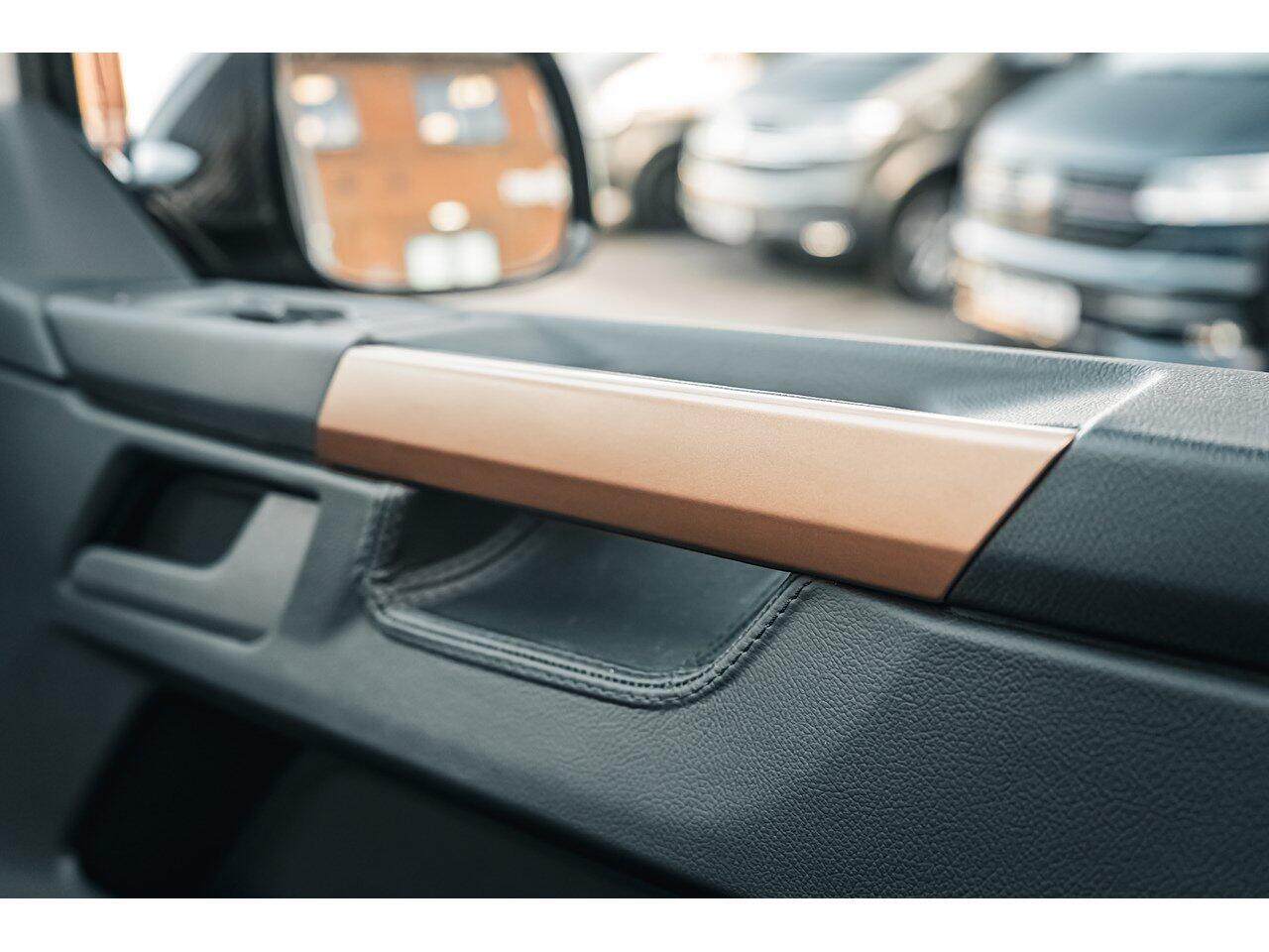 Used Volkswagen Transporter 2023 for sale - 77468483: Photo 14