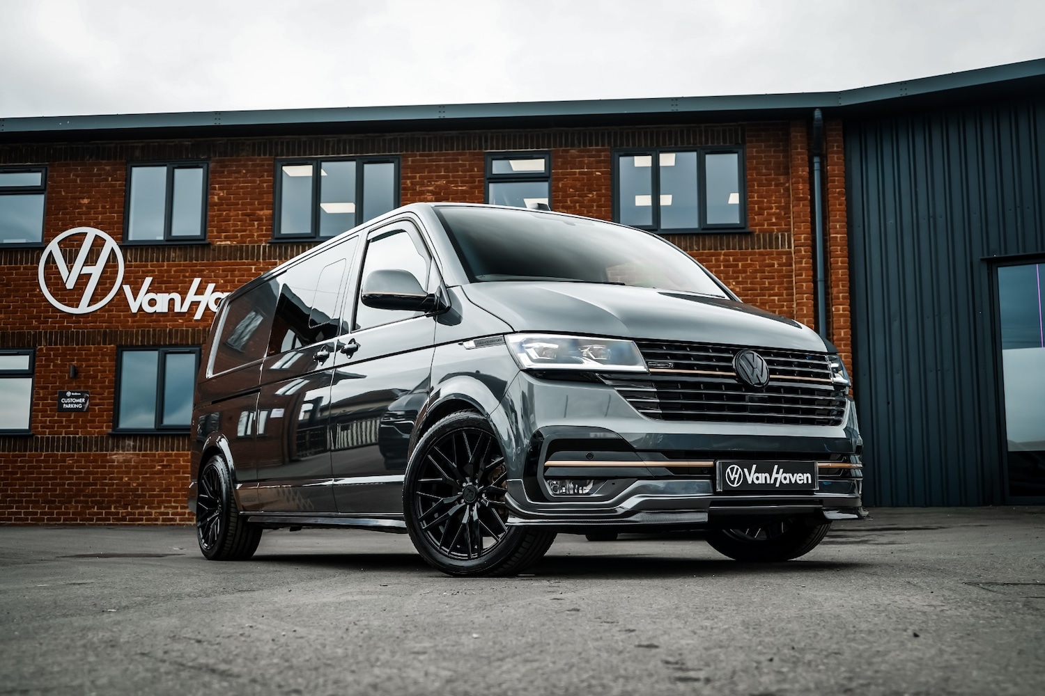 Used Volkswagen Transporter 2023 for sale - 78079376: Photo 2