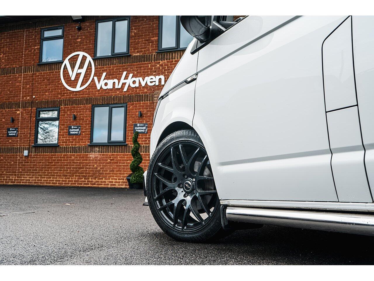 Used Volkswagen Transporter 2018 for sale - 77467932: Photo 10