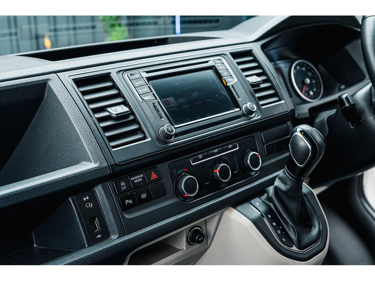 Used Volkswagen Transporter 2018 for sale - 77467932: Photo 15