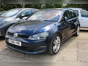 Used Volkswagen Golf 2016 for sale - 78601437: Photo