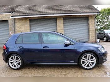 Used Volkswagen Golf 2016 for sale - 78601437: Photo