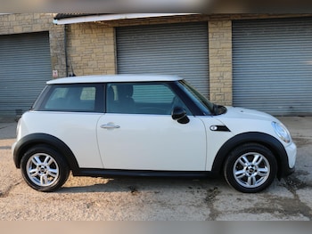 Used MINI Hatch 2011 for sale - 77625093: Photo