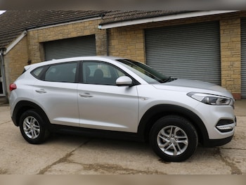 Used Hyundai TUCSON 2017 for sale - 77524528: Photo