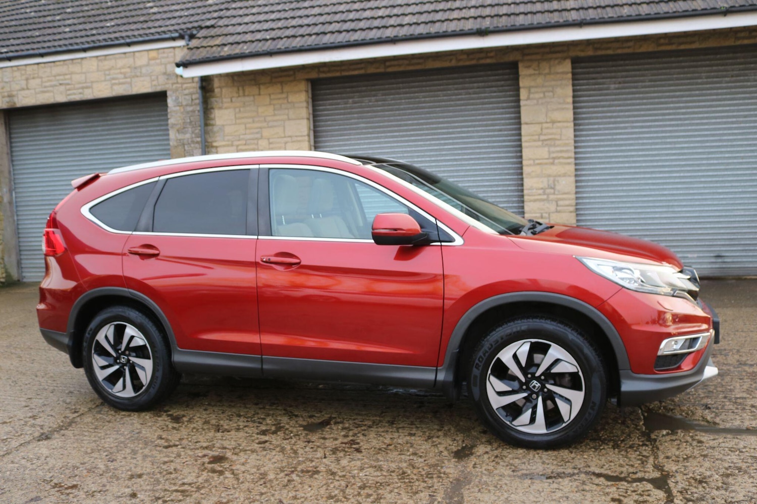 Used Honda CR-V 2017 for sale - 77498162: Photo 3