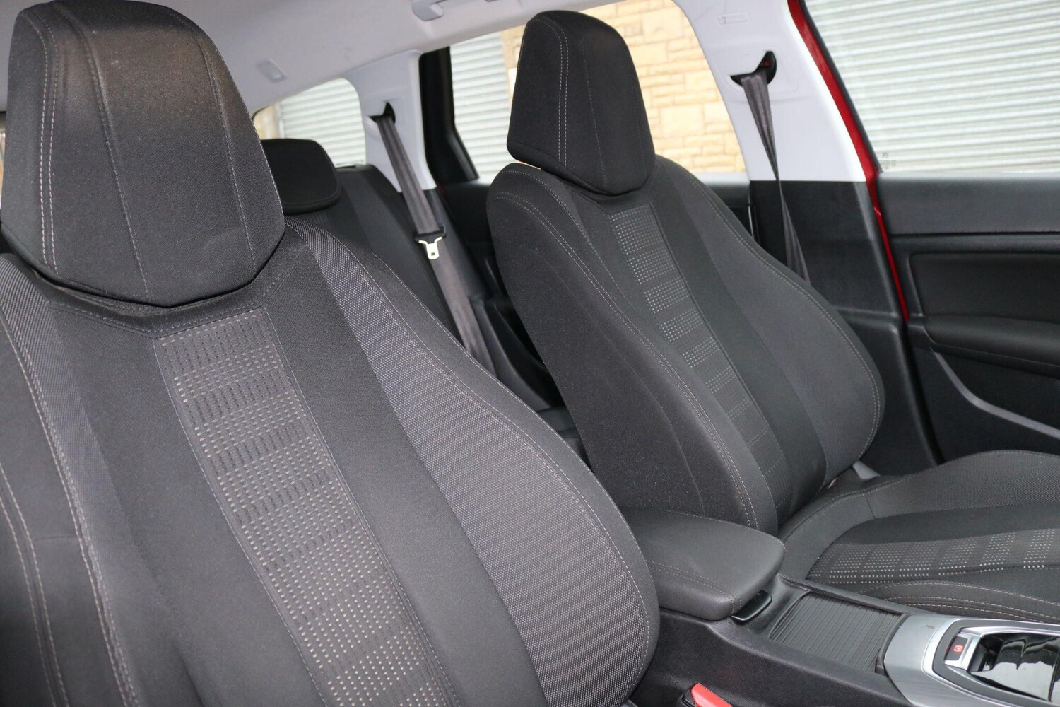 Used Peugeot 308 2016 for sale - 77498172: Photo 18