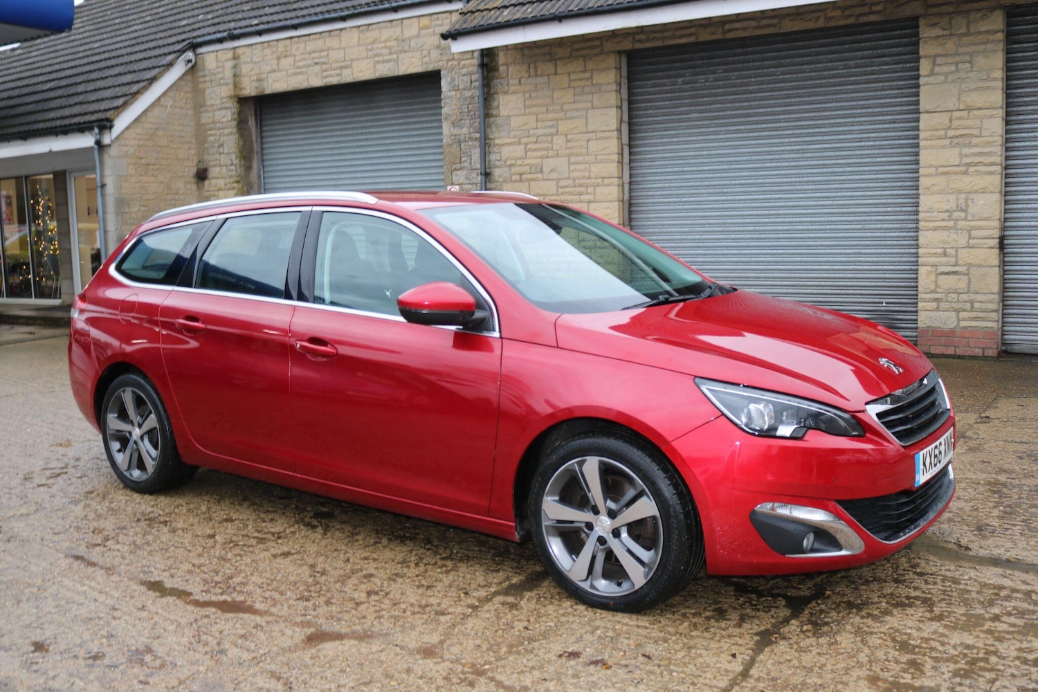 Used Peugeot 308 2016 for sale - 77498172: Photo 2