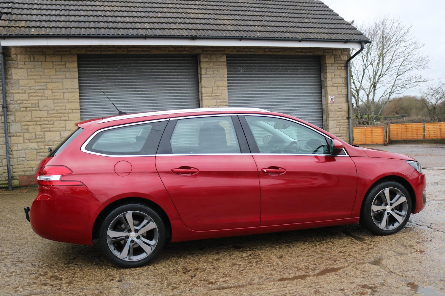 Used Peugeot 308 2016 for sale - 77498172: Photo 5