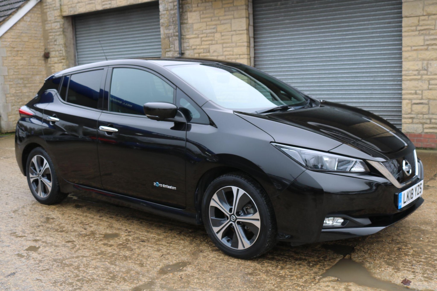 Used Nissan Leaf 2018 for sale - 77524233: Photo 2