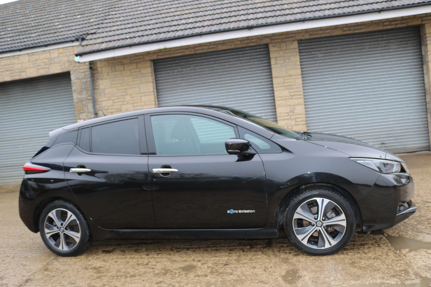 Used Nissan Leaf 2018 for sale - 77524233: Photo 4