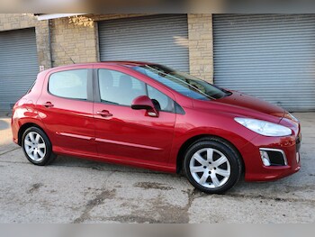 Used Peugeot 308 2013 for sale - 77769666: Photo