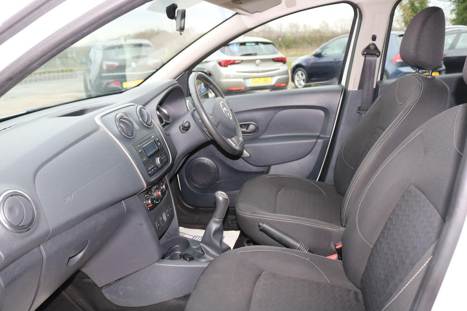 Used Dacia Sandero 2016 for sale - 77498182: Photo 19