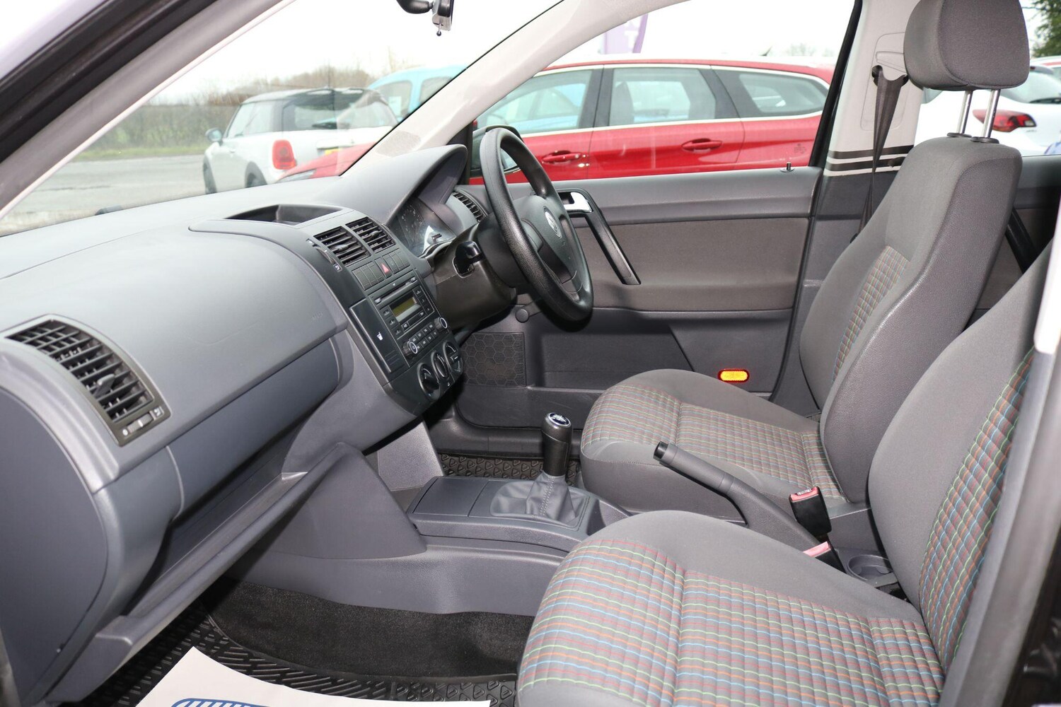 Used Volkswagen Polo 2009 for sale - 77498163: Photo 18