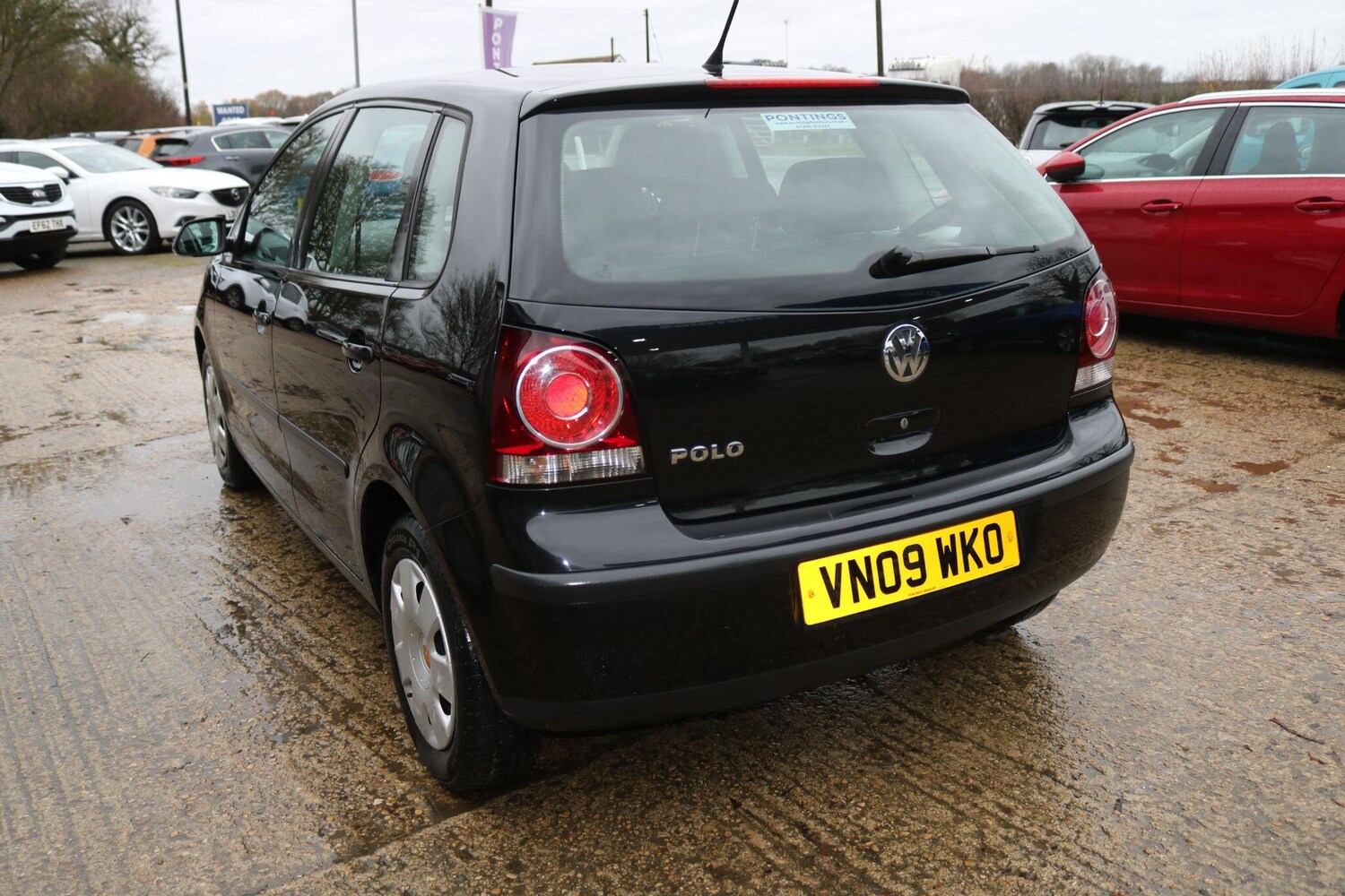 Used Volkswagen Polo 2009 for sale - 77498163: Photo 9