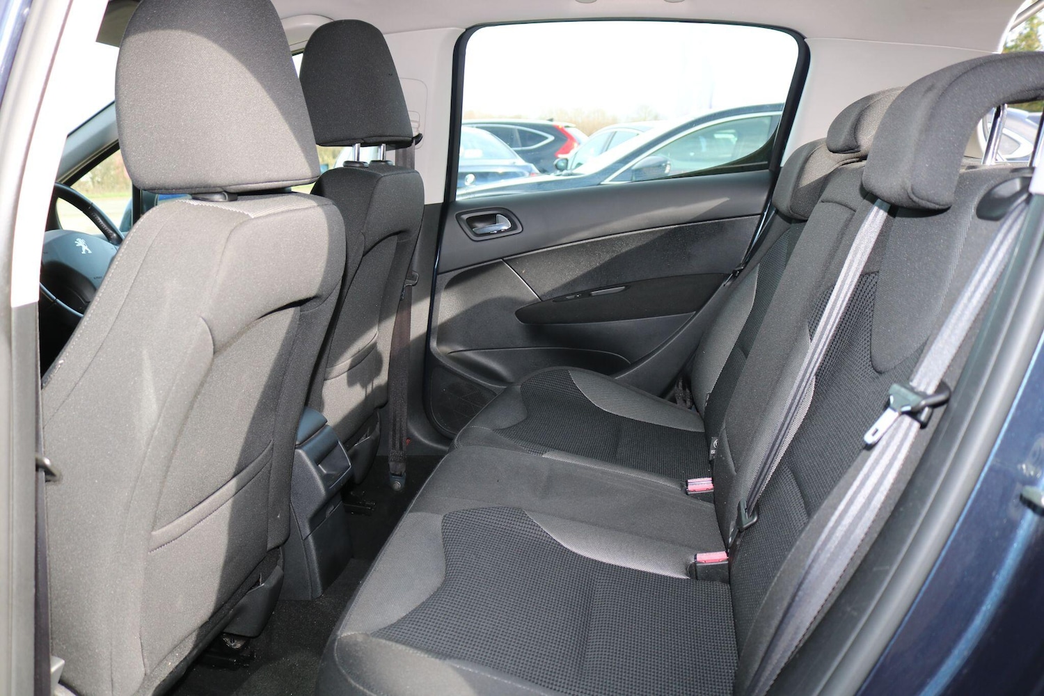 Used Peugeot 308 2012 for sale - 77498179: Photo 22