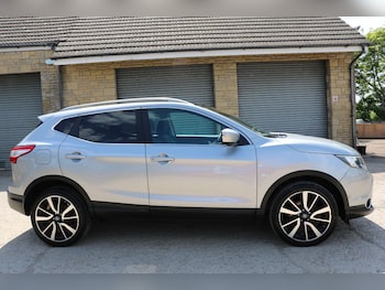 Used Nissan Qashqai 2014 for sale - 78705670: Photo