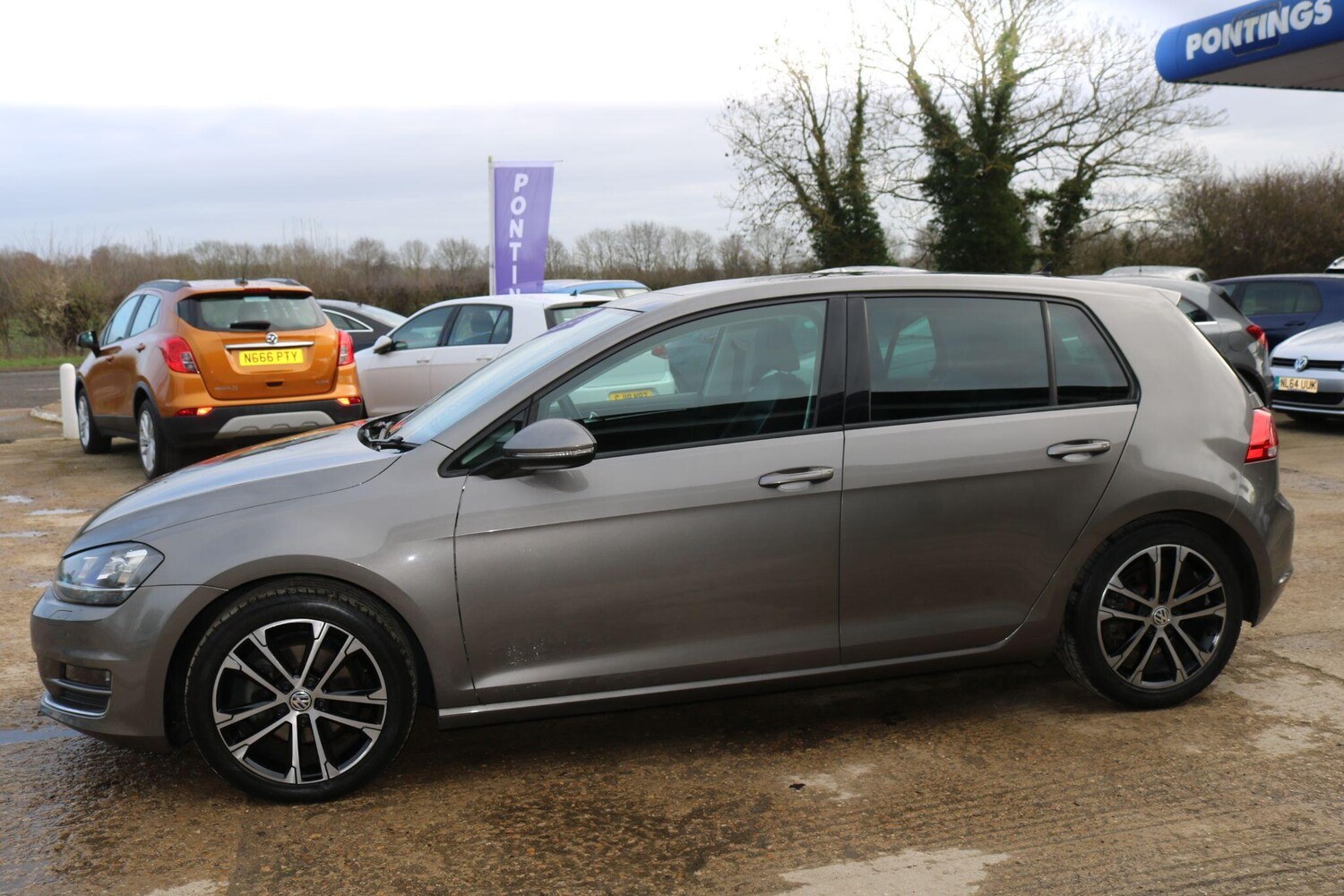 Used Volkswagen Golf for sale - 77908757: Photo 14