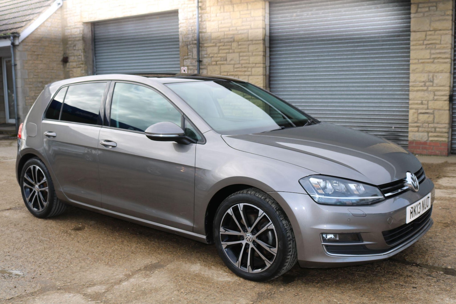 Used Volkswagen Golf for sale - 77908757: Photo 2