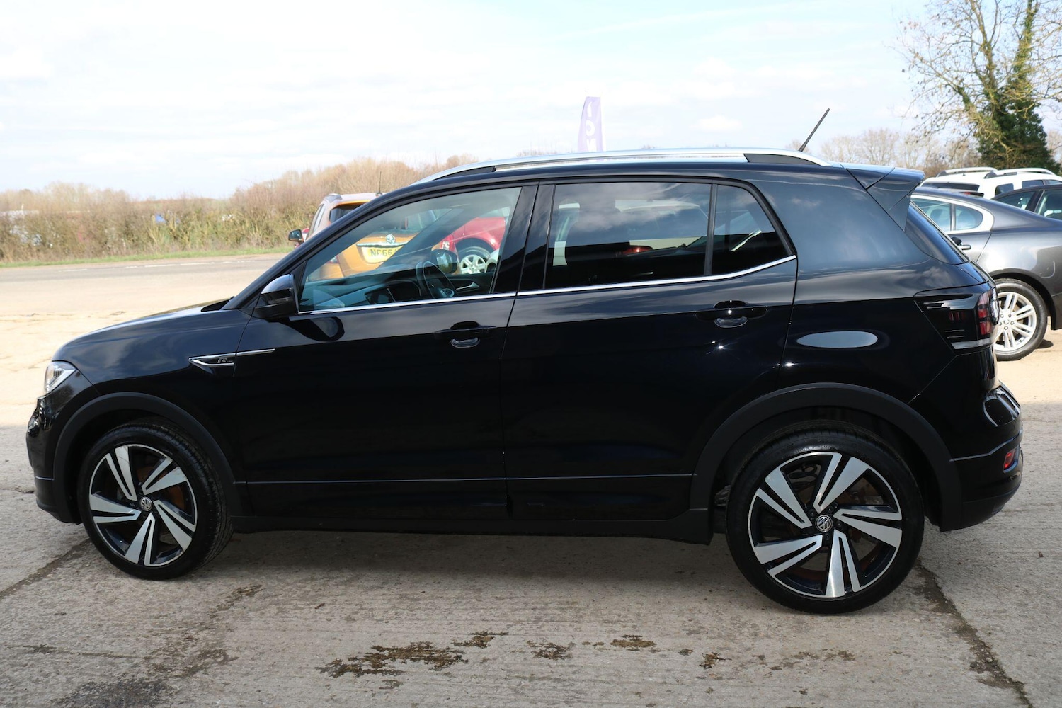 Used Volkswagen T-Cross 2019 for sale - 77683020: Photo 12