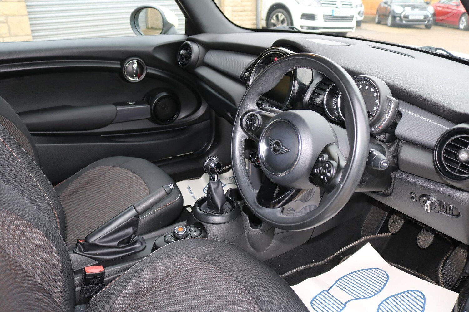 Used MINI Convertible 2019 for sale - 77498204: Photo 17