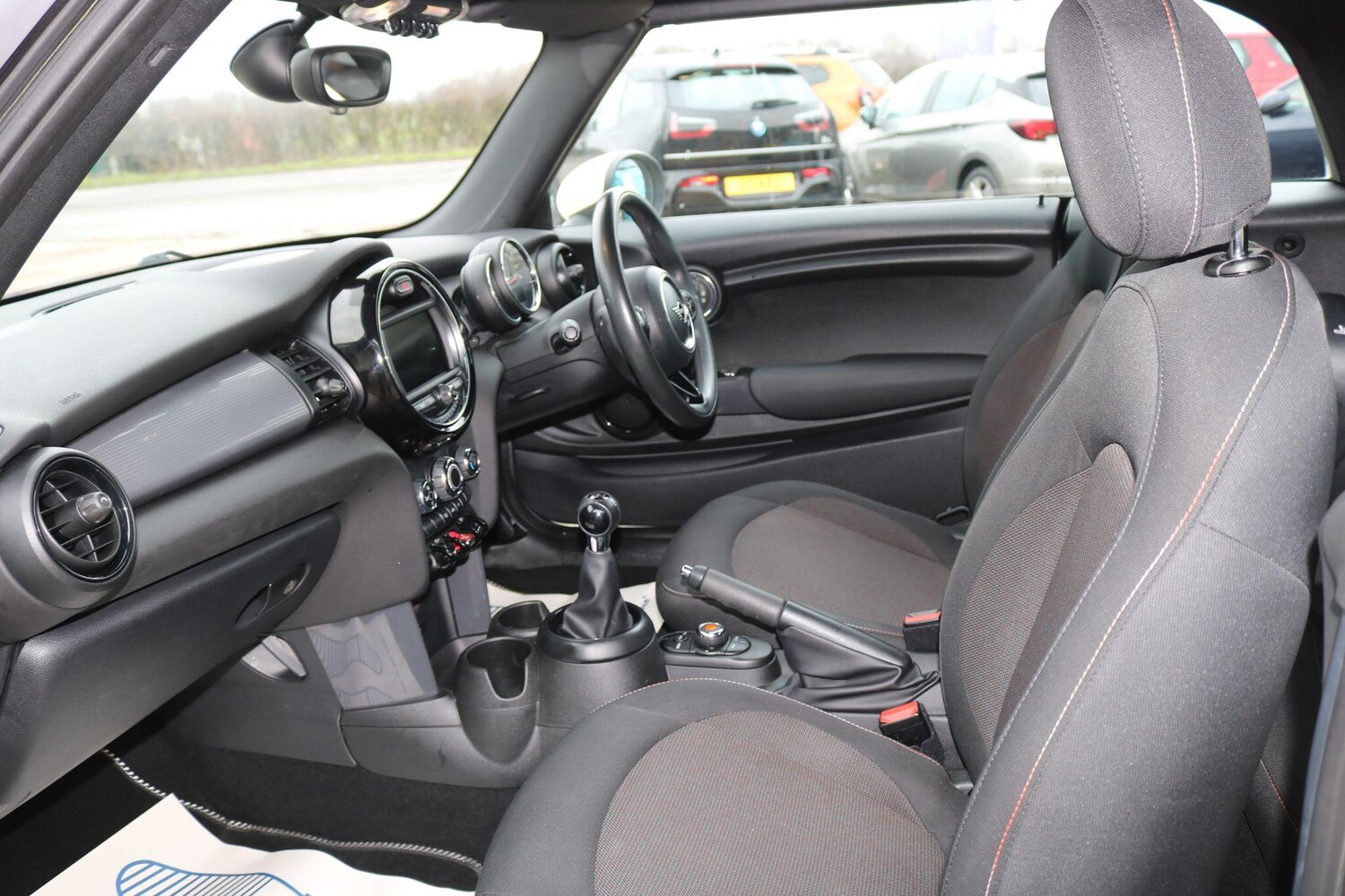 Used MINI Convertible 2019 for sale - 77498204: Photo 19