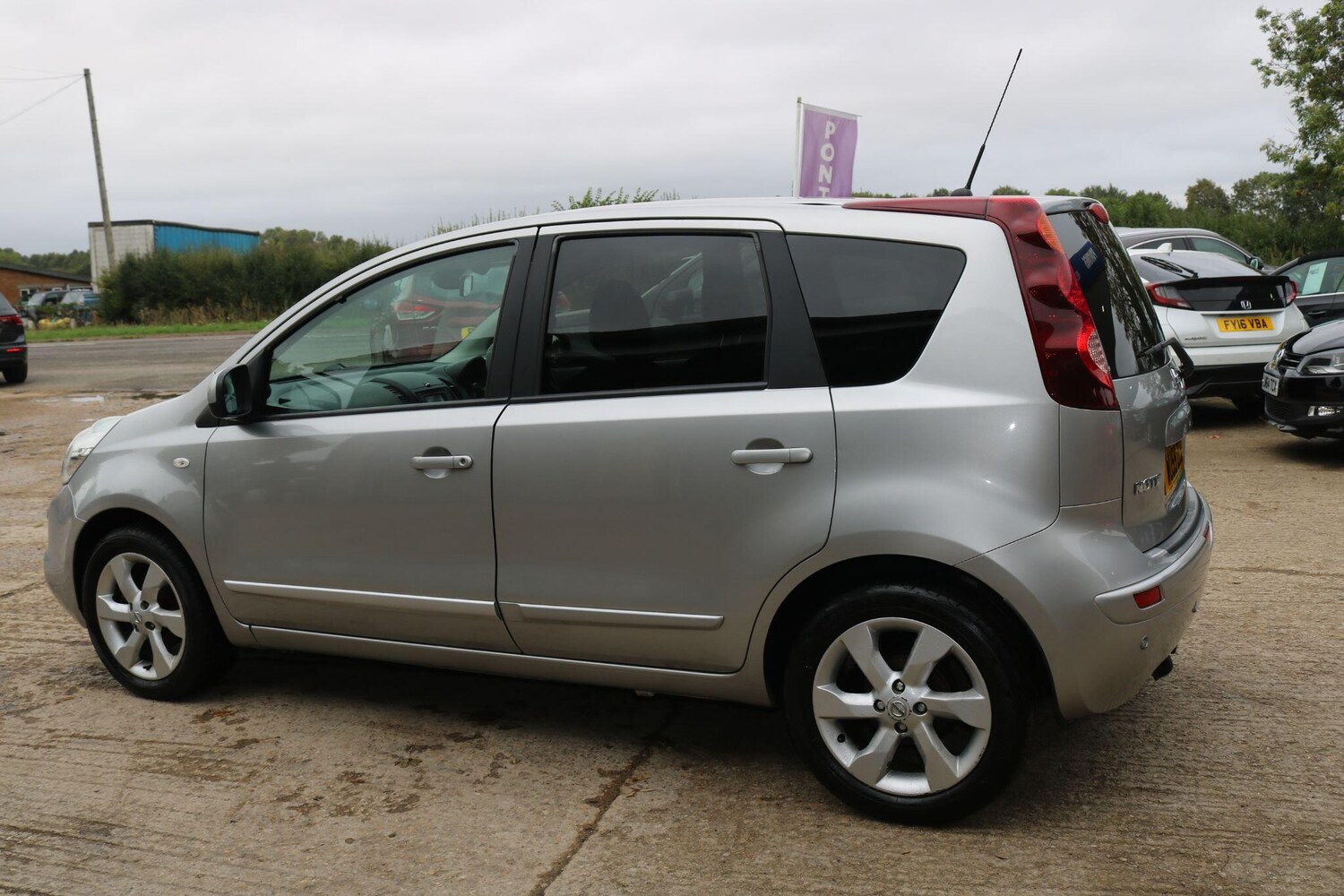 Used Nissan Note 2009 for sale - 77498205: Photo 11