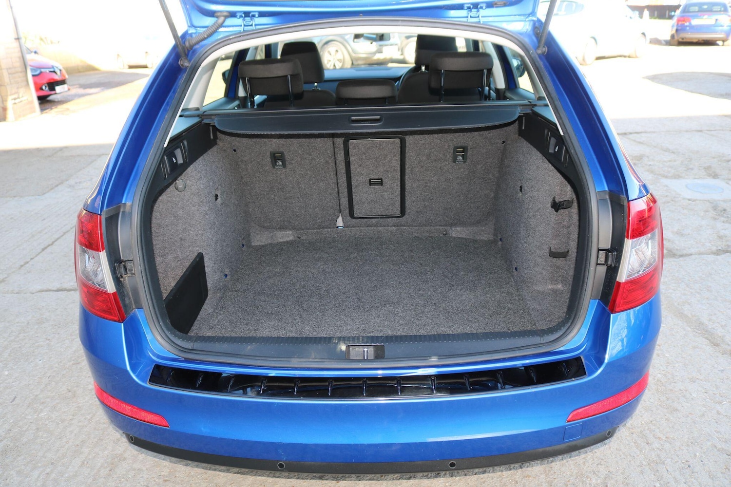 Used Skoda Octavia 2016 for sale - 77940113: Photo 25