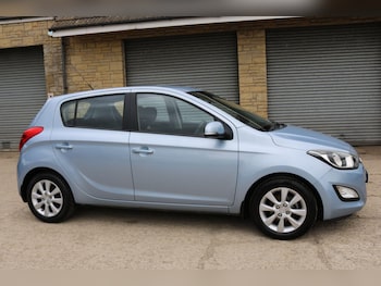 Used Hyundai i20 2012 for sale - 78946612: Photo