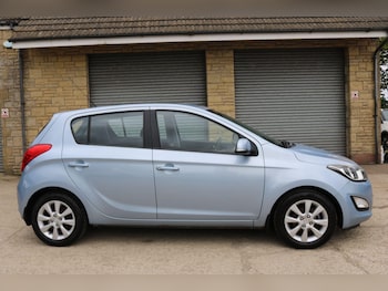 Used Hyundai i20 2012 for sale - 78946612: Photo