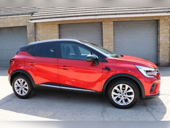 Used Renault Captur 2020 for sale - 79012316: Photo