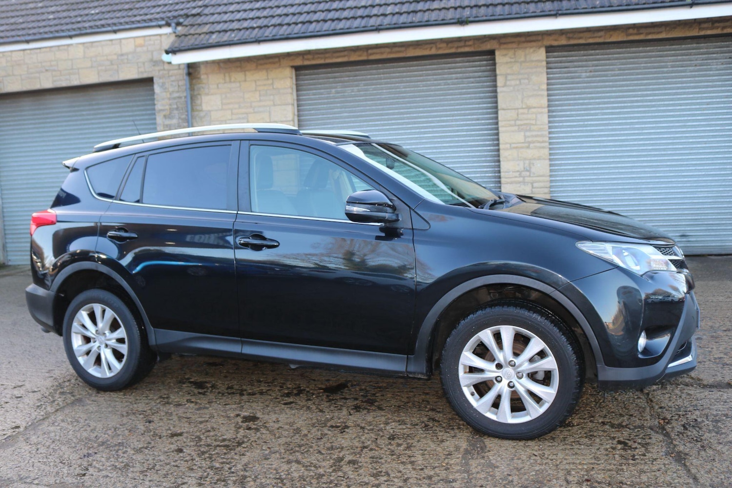 Used Toyota RAV4 2013 for sale - 77498176: Photo 3