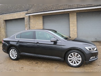 Used Volkswagen Passat 2018 for sale - 78797208: Photo