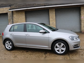 Used Volkswagen Golf 2016 for sale - 77523740: Photo