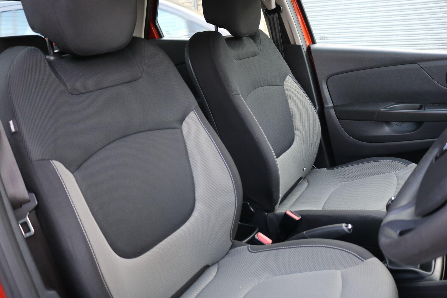 Used Renault Captur for sale - 77497163: Photo 18