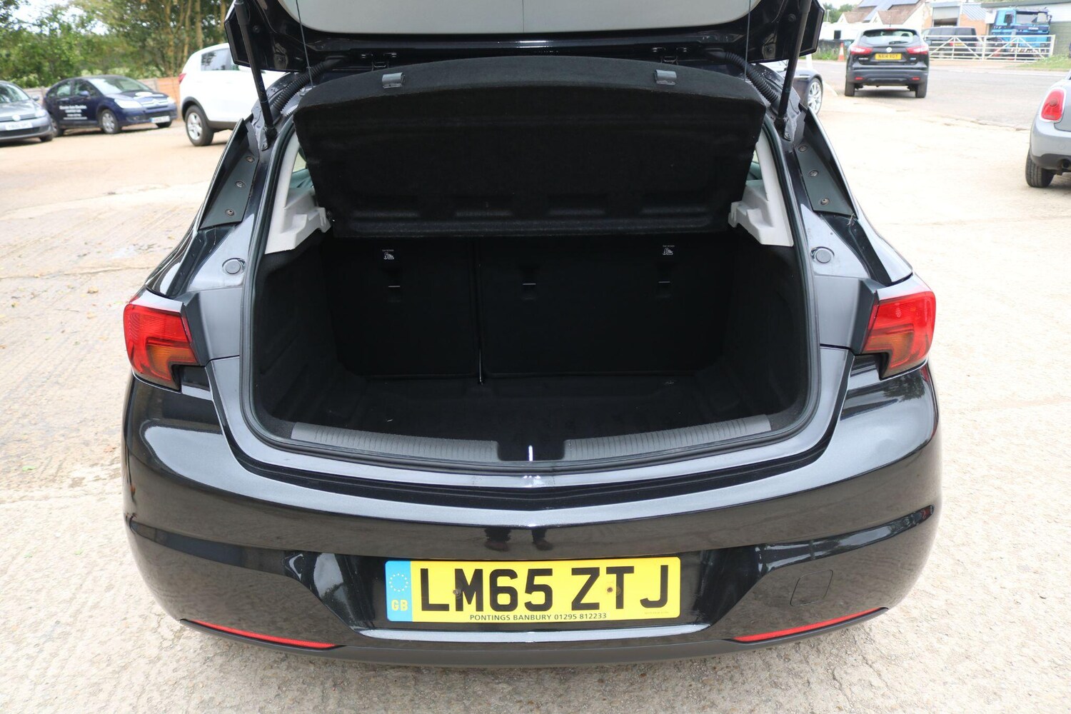 Used Vauxhall Astra 2015 for sale - 77498169: Photo 24