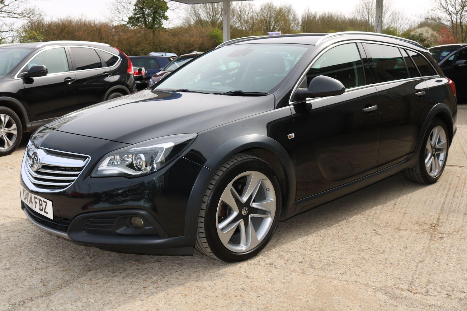 Used Vauxhall Insignia 2014 for sale - 78204550: Photo 2
